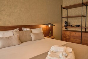 Roupas de cama antialérgicas, frigobar, individualmente decorados