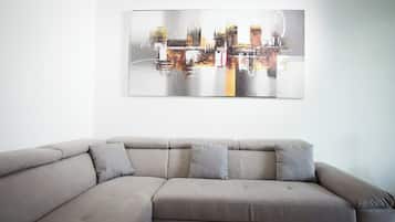 Exclusive Apartment, Garden View 2 | Living area | 42-inch Smart TV with digital channels, Netflix, Hulu