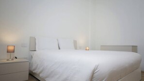 Deluxe Studio Room 2 | 1 Schlafzimmer, Daunenbettdecken, Schreibtisch