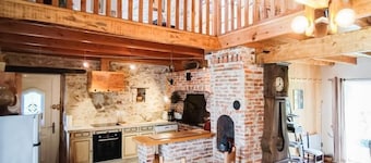 La Maison du Cluzel - SAINT MARTIN LABOUVAL