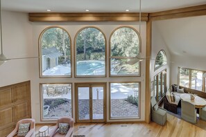 Interior - 65 Mooring Buoy - 4th Row ocean home on the11 Mile Lagoon in Palmetto Dunes! (Hilton Head Island)