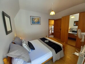 2 bedrooms - Gite du mas de mazet (LARROQUE-TOIRAC)