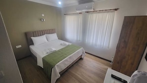 Ảnh chưa phân loại, 3 trong số 15 ảnh, nút