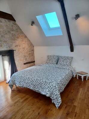 3 chambres, accès au Wi-Fi (inclus)