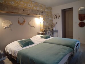 2 bedrooms, free WiFi