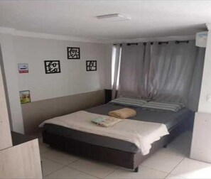 6 Schlafzimmer, Bügeleisen/Bügelbrett, WLAN, Bettwäsche