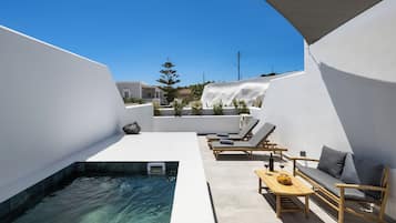 Aeolos Suite with Private Hot Tub | Private spa tub