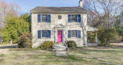 Historic Glen Allen Home ~ 11 Mi to Richmond!