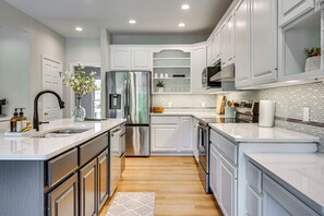 Maison (Multiple Bedrooms) | Intérieur