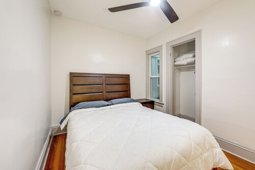 8 Mi to Micron Technology! River-view Apt