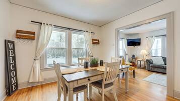 Apartment (2 Bedrooms) | Bahagian dalam