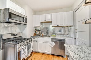 Interior - Syracuse Area Vacation Rental w/ River Views! (Phoenix)