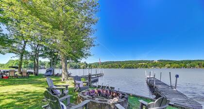 Cottage on Lamoka Lake w/ Deck, Grill & 3 Kayaks