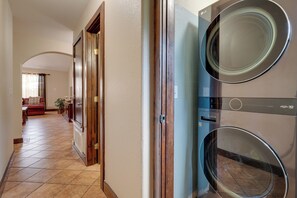 Casa (3 Bedrooms) | Parte interna