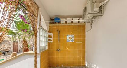 Room-studio Apartment Mono Glicine With