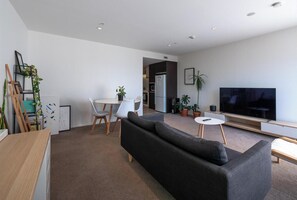 TV, offices