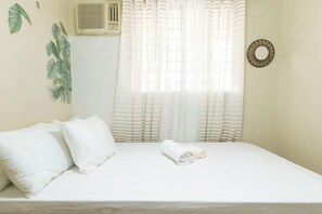 Room - Jb's Transient House (General Trias)