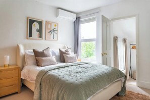 3 bedrooms, iron/ironing board, travel cot, WiFi