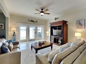 スマートテレビ