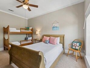3 Schlafzimmer, Bügeleisen/Bügelbrett, WLAN, Bettwäsche