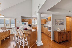 Fridge, microwave, oven, stovetop - Come Sail Away: Canalfront | Private Boat Dock (Kill Devil HIlls)