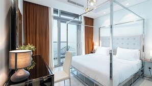 Deluxe Apartment, 2 Bedrooms, Balcony, City View | 2 bedrooms, premium bedding, down comforters, memory foam beds - Rooftop pool-2BR Apartment Near Downtown (Dubai)