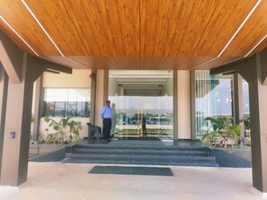 Majoituspaikan sisäänkäynti