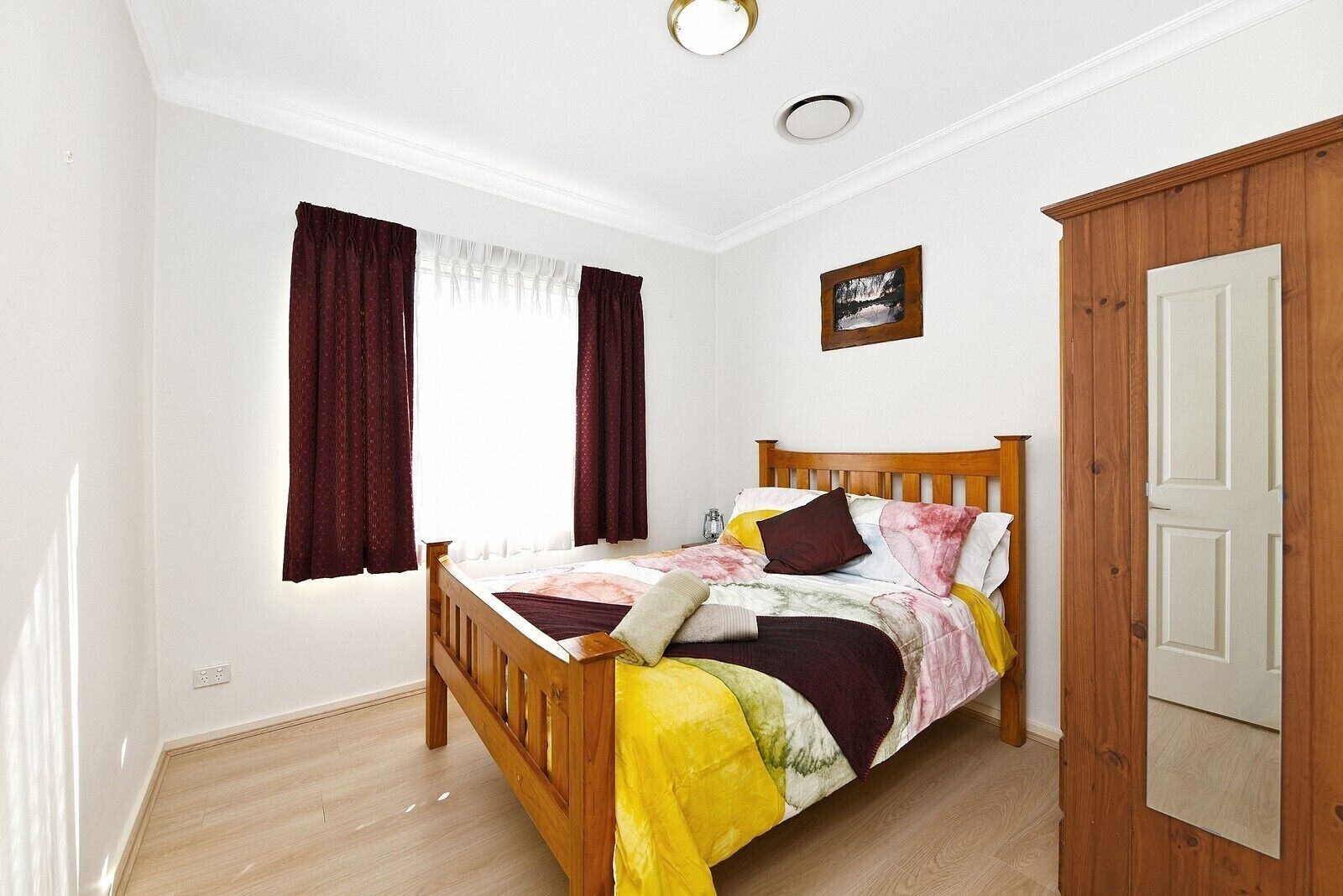 5 bedrooms, iron/ironing board, travel cot, WiFi
