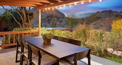 Moonbeam Mountain - Stylish Home W/private Boulders + Hot Tub! 4 Bedroom Home by RedAwning