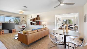 House, 2 Bedrooms | Living area