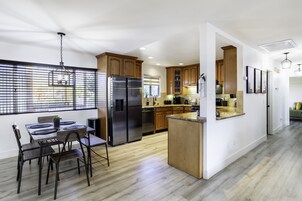 บ้านพัก, 3 ห้องนอน | ครัวส่วนตัว | ตู้เย็น, เตาอบ, เครื่องชงกาแฟ/ชา