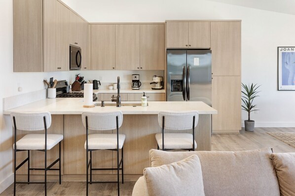 House, 3 Bedrooms | Private kitchen | Fridge, oven, coffee/tea maker, toaster - Yucca Mesa House - Modern Desert Chic 3 Bedroom Home by RedAwning (Yucca Valley)