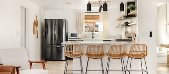 Modern Desert Escape - Fire Pit, Bbq And Design! 3 Bedroom Home by RedAwning