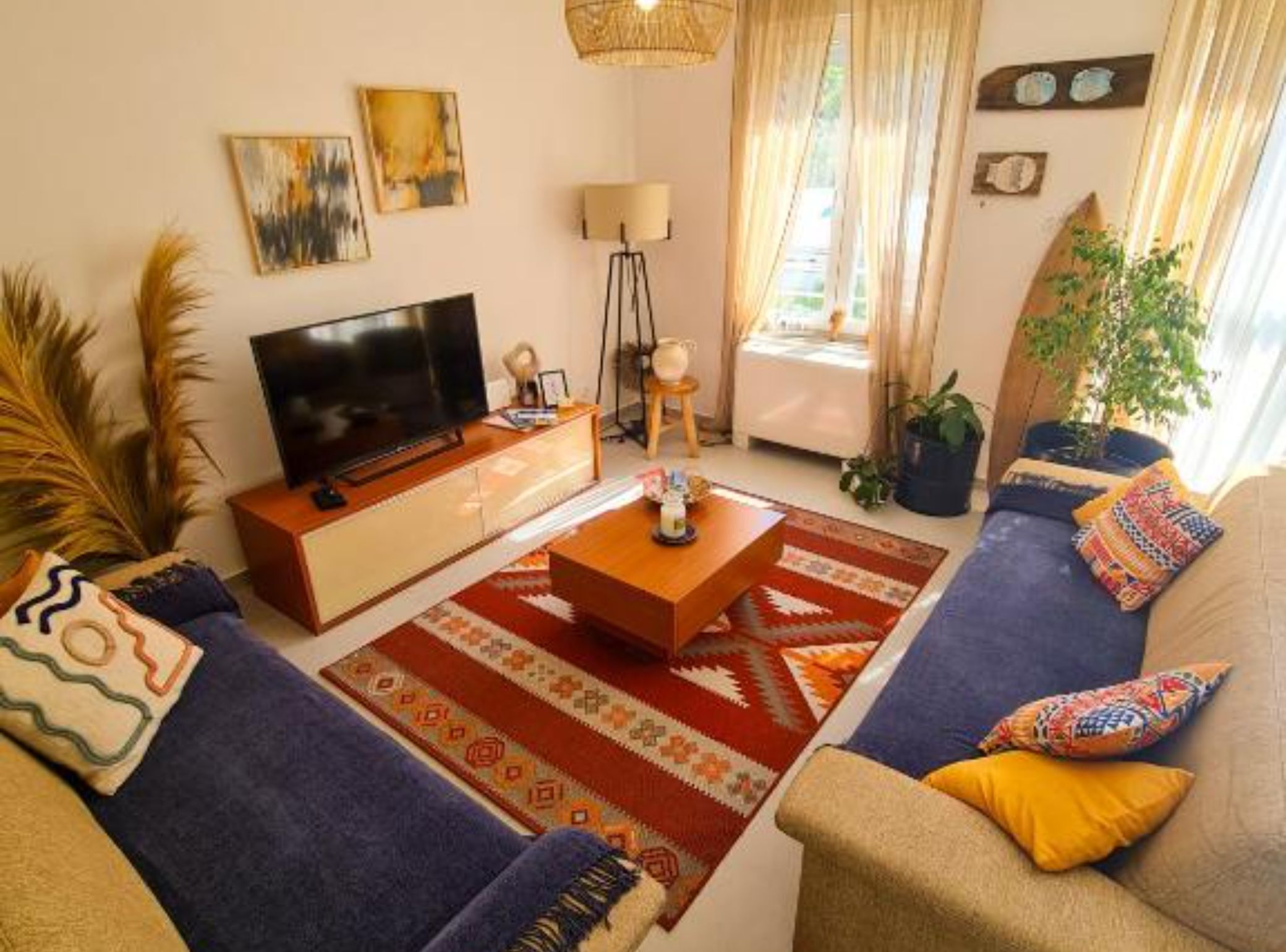 Apartment (Apartment Torre Senj - Two Bedroom Ap) | Living room | 32-inch flat-screen TV with satellite channels