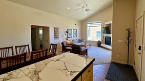 Smart TV, fireplace