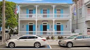 Exterior - **CASA AVILA @ OLD TOWN** Private Home & Pool + LAST KEY SERVICES… (Key West)