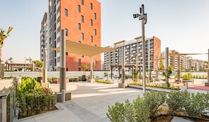 Property grounds - Stylish Studio in Azizi Riviera 37 Al Merkadh by Deluxe Holiday Homes (Dubai)