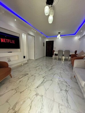 Interior - Modern 3-Bedroom Apartment (Cairo Governorate)