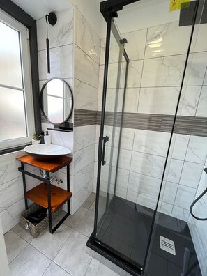 Rumah | 3 kamar tidur