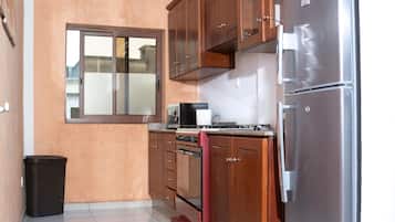 Comfort Studio | Private kitchen | Fridge, microwave, oven, stovetop