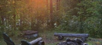 Large Cabin with Riverview in The Forks