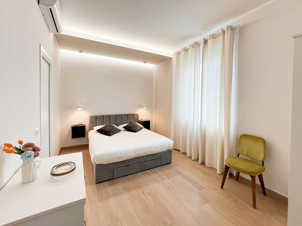 1 bedroom, iron/ironing board, travel cot, free WiFi - Urban Penthouse Rome (Metro A - Cornelia) near St. Louis. Peter (Roma)
