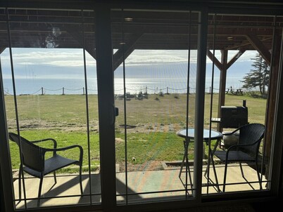 Inlet View Cottage in North Kenai