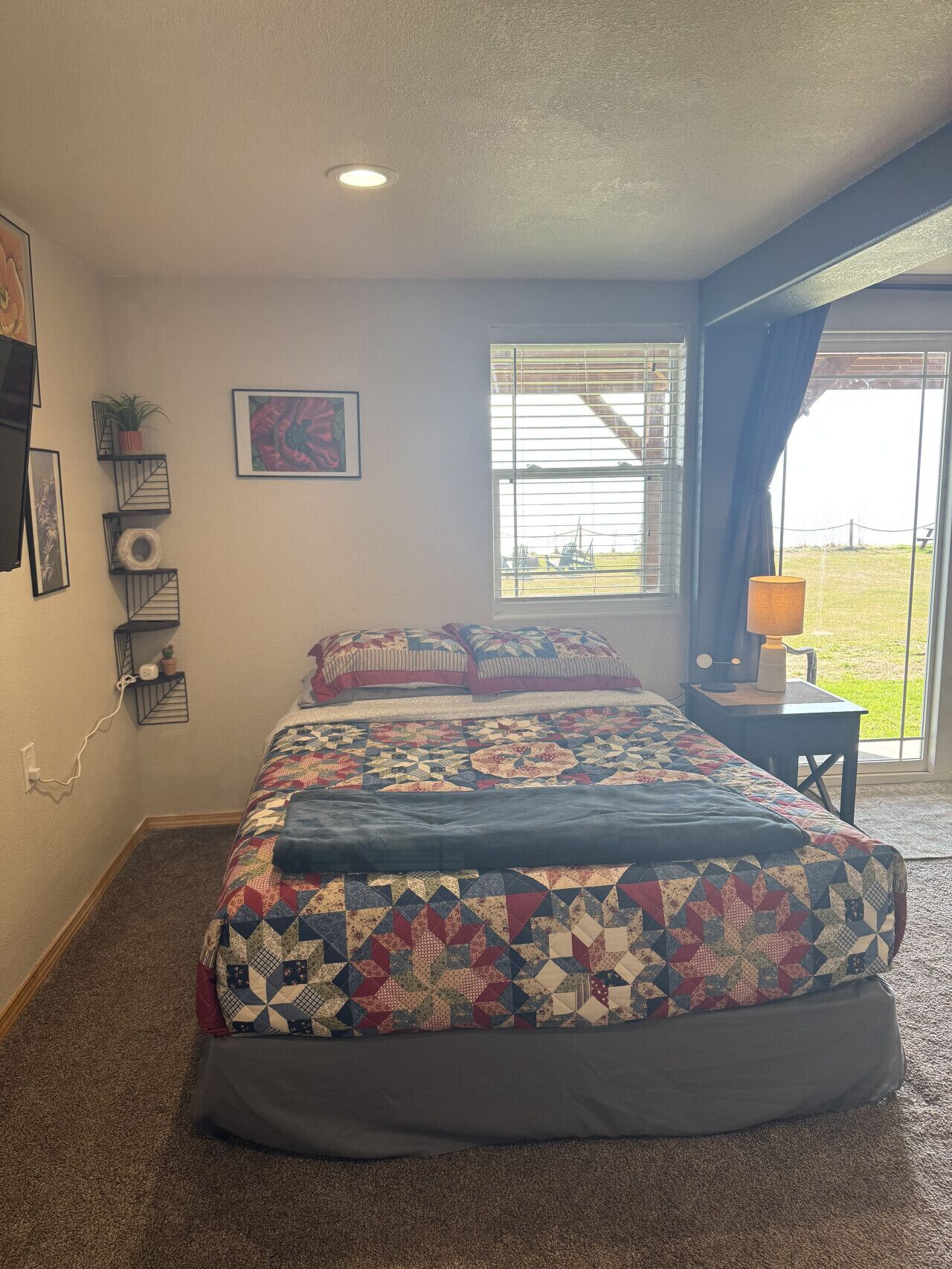 1 bedroom, desk, iron/ironing board, travel crib