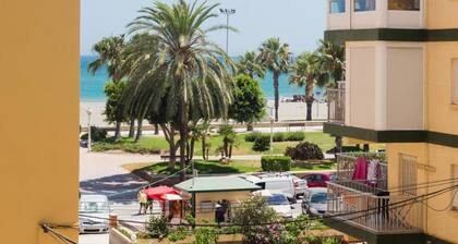 Fabulous apartment 50m from the beach in the cente
