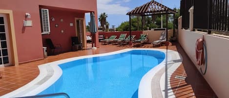 Utomhuspool