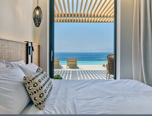 5 bedrooms, iron/ironing board, WiFi, bed sheets - Big Blue Villas I, Andros (Andros Island)