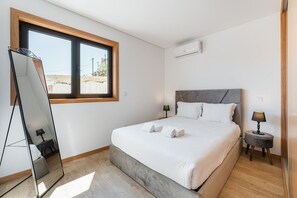 1 camera, ferro/asse da stiro, accesso a Internet, lenzuola