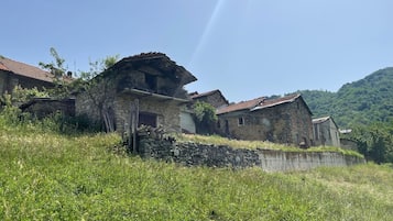 Esterni