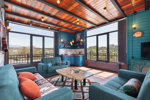 Private Modern Villa with Tennis court